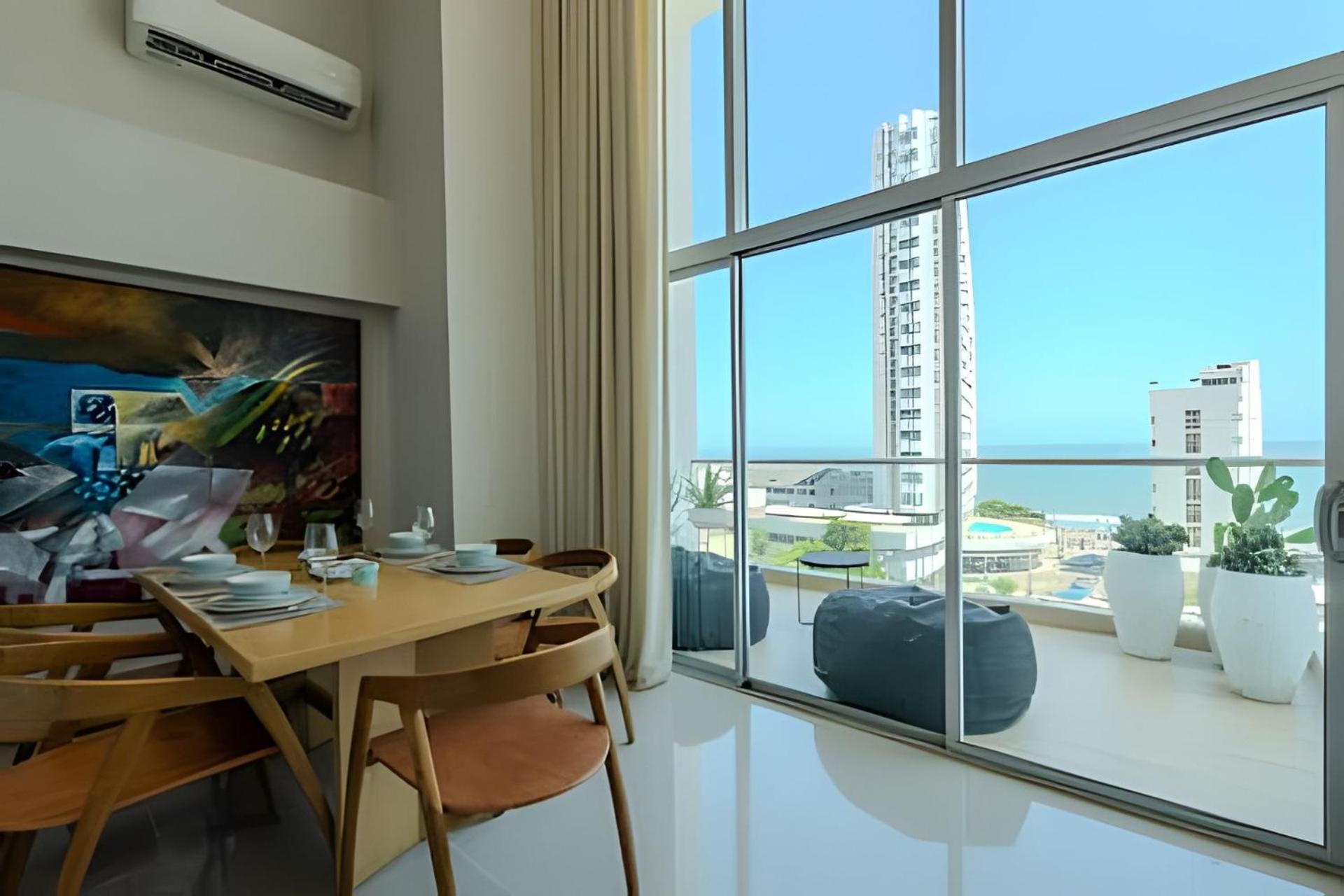 Apartamento Doble Altura Y Lujoso Apto Vista Al Mar