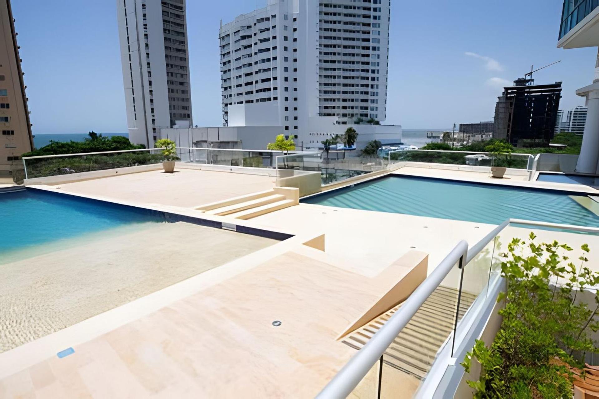 Apartamento Doble Altura Y Lujoso Apto Vista Al Mar